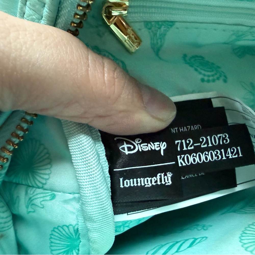 Loungefly Disney Little Mermaid Kiss the Girl Mini Backpack Used Some Lt Stains - Picture 8 of 12